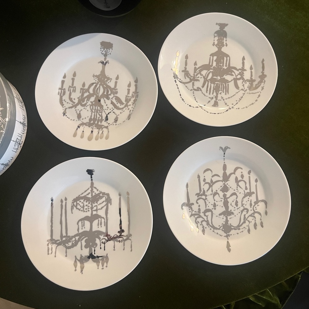 Elegant Rosanna, 2005 Belle Epoque Pattern, Platinum Chandeliers Plates